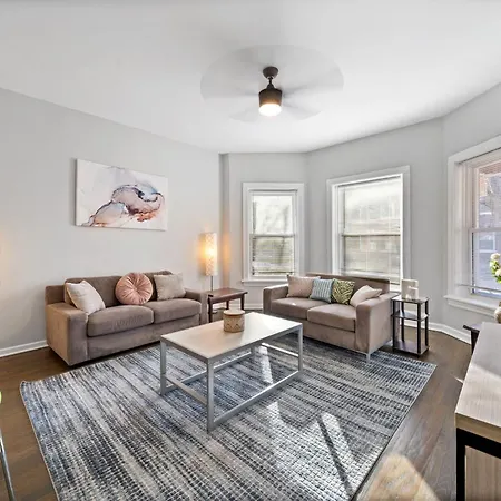 Cozy Woodlawn Retreat 1 Apartment